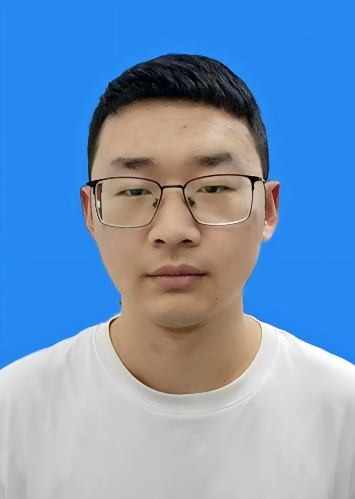 曹令鑫 / Lingxin Cao